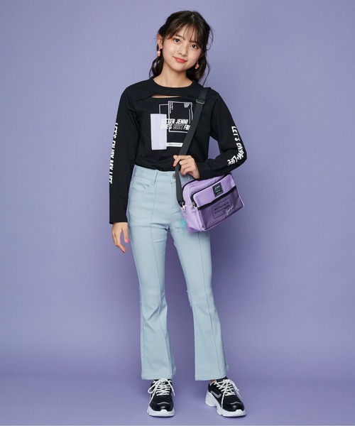 JENNI（ジェニィ）の「クリアチャーム付きショルダーバッグ（ショルダーバッグ・キッズ・ラベンダー/ブラック/オフホワイト・F）」の7枚目の写真