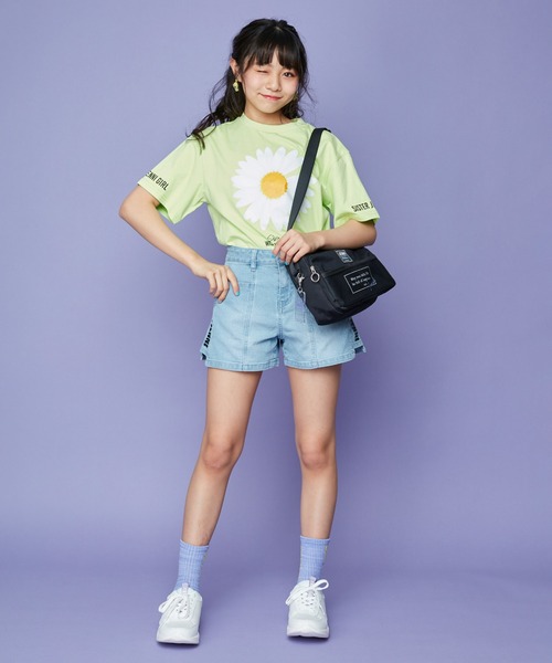 JENNI（ジェニィ）の「クリアチャーム付きショルダーバッグ（ショルダーバッグ・キッズ・ラベンダー/ブラック/オフホワイト・F）」の5枚目の写真