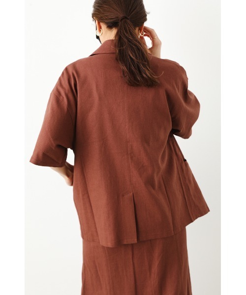 RODEO CROWNS WIDE BOWL（ロデオクラウンズワイドボウル）の「ハーフスリーブリネンジャケット（テーラードジャケット・レディース・ブラウン/アイボリー・FREE）」の4枚目の写真