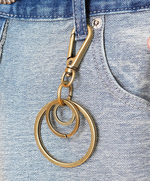 an meets zakka（アンミツザッカ）の「an meets zakka ３連サークルカラビナキーリング（キーホルダー・メンズ・シルバー系その他/シルバー/ブロンズ/アンティークゴールド/アンティークシルバー・ONE SIZE/ONESIZE）」の4枚目の写真