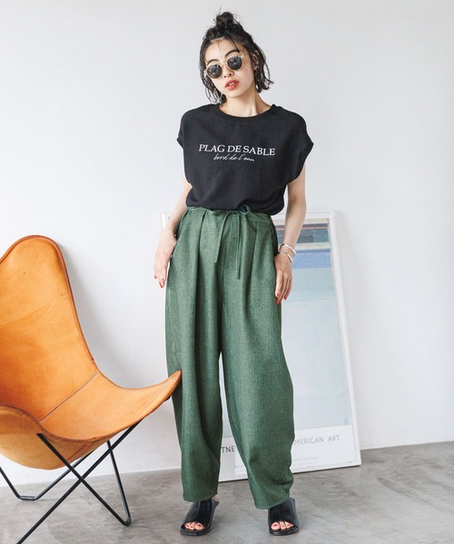 BAYFLOW（ベイフロー）の「楊柳ロゴＴ（Tシャツ/カットソー・レディース・テラコッタ/ブラック/カーキ/オフホワイト・FREE）」の12枚目の写真