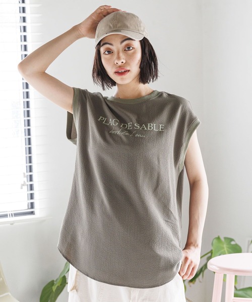 BAYFLOW（ベイフロー）の「楊柳ロゴＴ（Tシャツ/カットソー・レディース・テラコッタ/ブラック/カーキ/オフホワイト・FREE）」の21枚目の写真