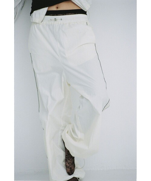 Ray BEAMS（レイビームス）の「I Hate Monday / flower lace ストッキング black（タイツ/ストッキング・レディース・ブラック・ONE SIZE）」の2枚目の写真