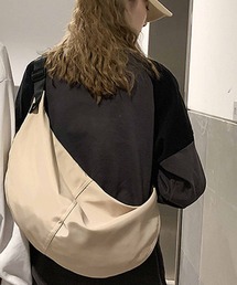 ボディー ショルダーバッグ