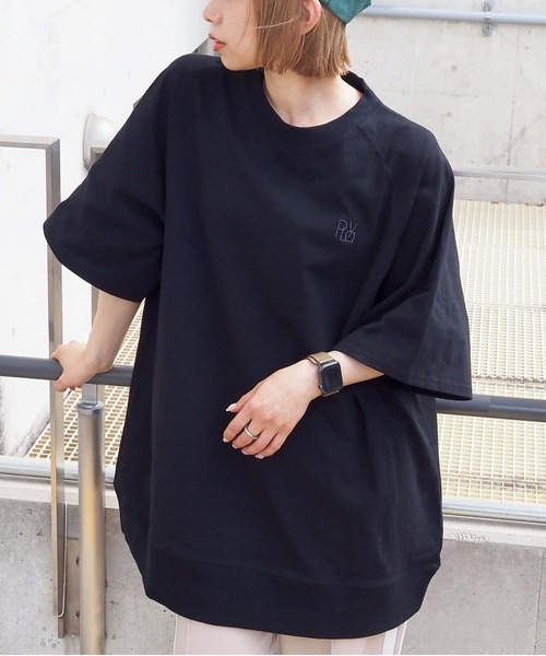 tiptop(ティップトップ)の「ラグランロゴBIGプルオーバー(Tシャツ/カットソー・レディース・A/パープル/アイボリー/ブラック/グレー・FREE)」の3枚目の写真