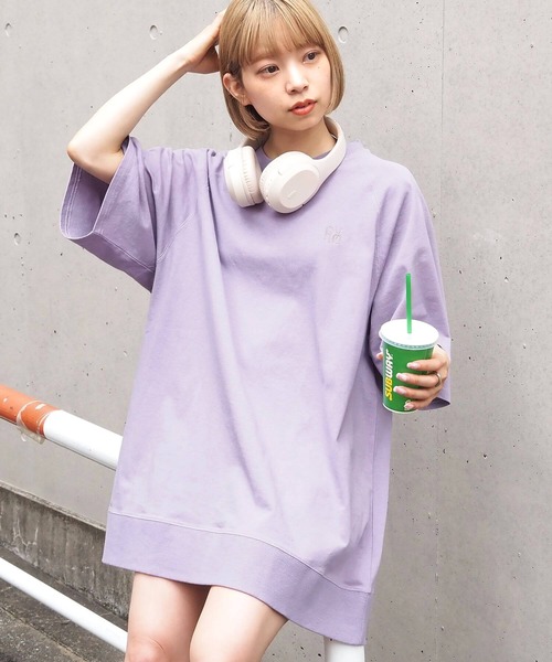 tiptop(ティップトップ)の「ラグランロゴBIGプルオーバー(Tシャツ/カットソー・レディース・A/パープル/アイボリー/ブラック/グレー・FREE)」の22枚目の写真