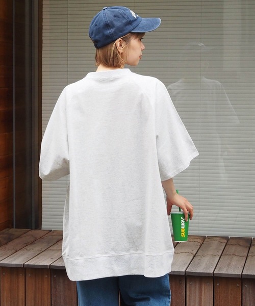 tiptop(ティップトップ)の「ラグランロゴBIGプルオーバー(Tシャツ/カットソー・レディース・A/パープル/アイボリー/ブラック/グレー・FREE)」の19枚目の写真