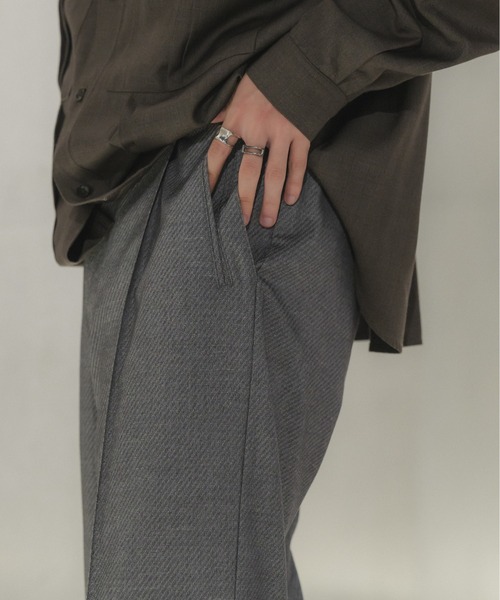 CASPER JOHN（キャスパージョン）の「Straight slacks/ストレートスラックス（スラックス・メンズ・ブラック/グレー・SMALL/MEDIUM/LARGE）」の8枚目の写真