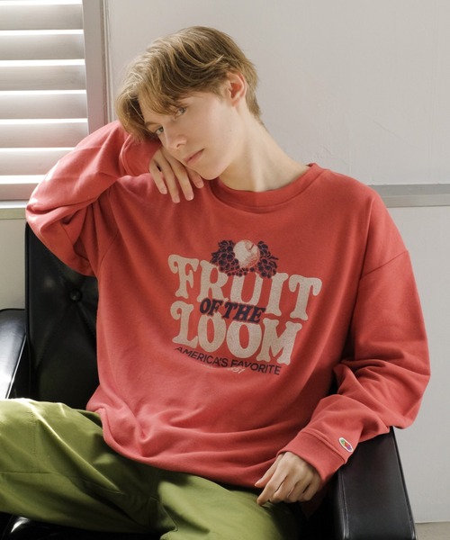 FRUIT OF THE LOOM(フルーツオブザルーム)の「CVCスウェット(スウェット・メンズ・レッド/グリーン/アイボリー・S/M/L)」の9枚目の写真