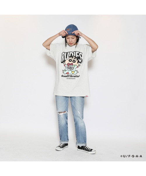 RUDIE'S(ルーディーズ)の「RUDIE'SxCRAYON SHINCHAN NIGHT OWL TEE / ルーディーズ クレヨンしんちゃん ナイトオウル Tシャツ(Tシャツ/カットソー・メンズ・オートミール/ブラック・XXL/XL/L/M/S)」の2枚目の写真