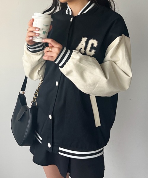 CLEA（クレア）の「ワンポイント刺繍 配色オーバーサイズスタジャン（スタジャン・レディース・ブラック/アイボリー・FREE）」の11枚目の写真