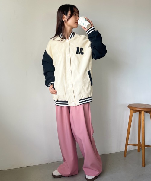 CLEA（クレア）の「ワンポイント刺繍 配色オーバーサイズスタジャン（スタジャン・レディース・ブラック/アイボリー・FREE）」の9枚目の写真