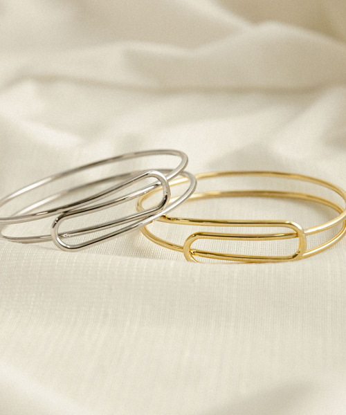 SMELLY（スメリー）の「メタルクロスバングル（バングル/リストバンド・レディース・ゴールド/シルバー・-）」の7枚目の写真