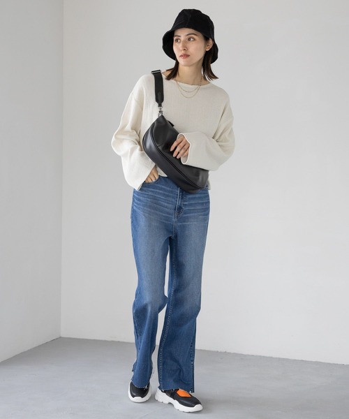 LEPSIM(レプシィム)の「クロップド長袖プルオーバー 908511(Tシャツ/カットソー・レディース・オレンジ/ライトグリーン/ブラック/アイボリー・FREE)」の8枚目の写真