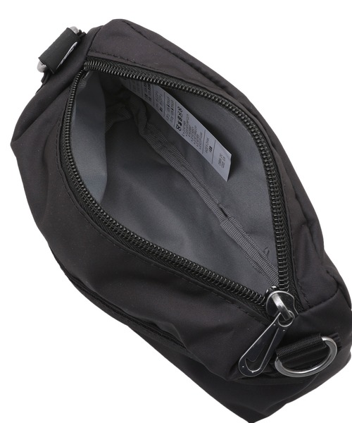 NIKE(ナイキ)の「NIKE WMNS NSW FUTURA CROSSBODY CW9304-010(ショルダーバッグ・レディース・ブラック・ONE SIZE)」の5枚目の写真