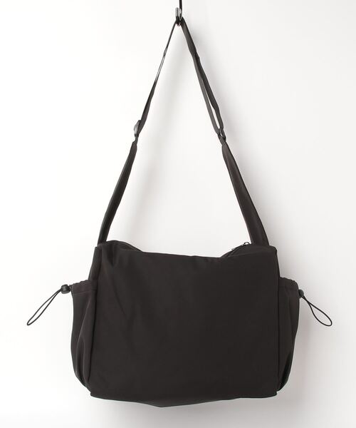 MASSIVE STORE(マッシブストア)の「【recomend selection/セレクト】quadruple pocket drawstring bag 4つの巾着ポケットショルダーバッグ(ショルダーバッグ・メンズ・グレー/ブラック/ホワイト・FREE)」の22枚目の写真