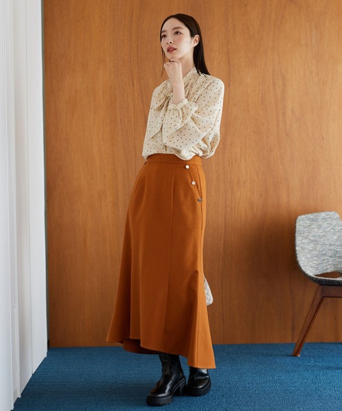 Andemiu（アンデミュウ）の「ヒールサイドゴアブーツ977472（ブーツ・レディース・ブラック・LARGE/MEDIUM/SMALL）」の5枚目の写真