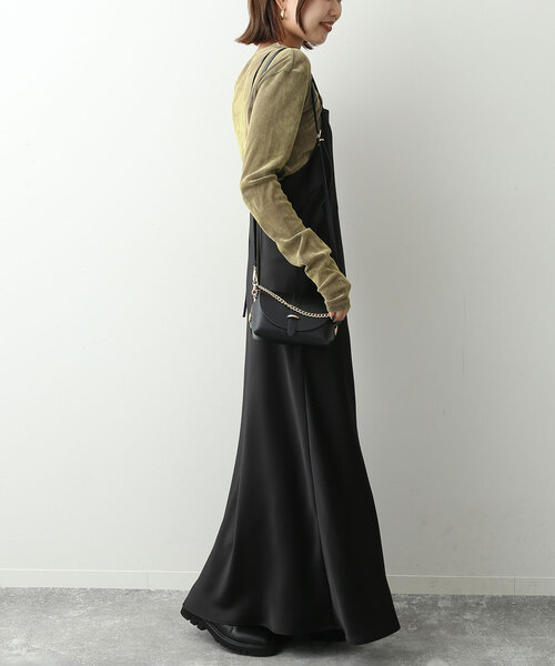 SLOBE IENA(スローブイエナ)の「シアーフロッキークルーネックロンTEE(Tシャツ/カットソー・レディース・カーキ/ネイビー・FREE)」の4枚目の写真