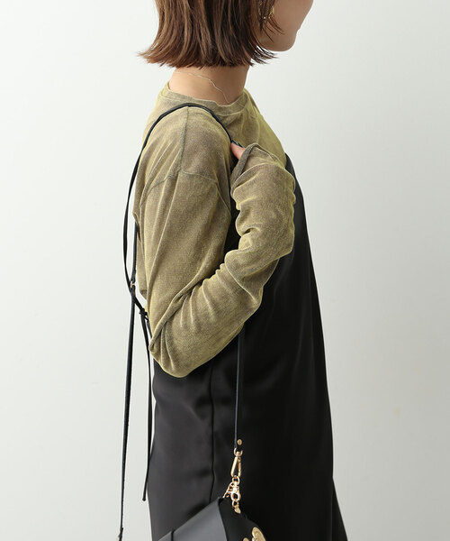 SLOBE IENA(スローブイエナ)の「シアーフロッキークルーネックロンTEE(Tシャツ/カットソー・レディース・カーキ/ネイビー・FREE)」の10枚目の写真