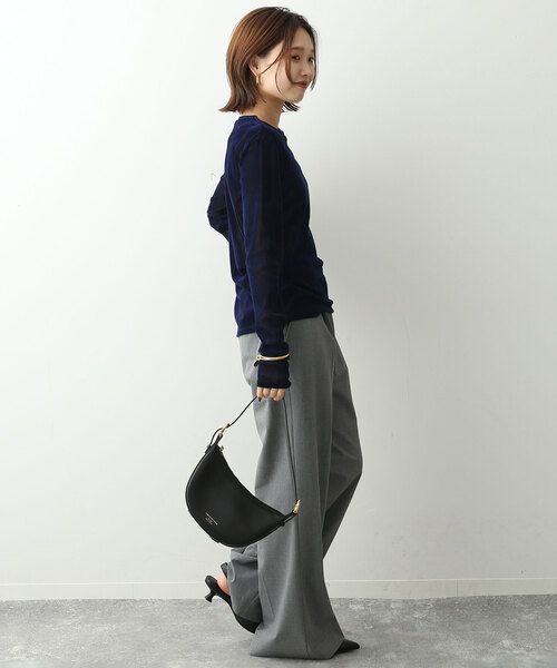 SLOBE IENA(スローブイエナ)の「シアーフロッキークルーネックロンTEE(Tシャツ/カットソー・レディース・カーキ/ネイビー・FREE)」の18枚目の写真