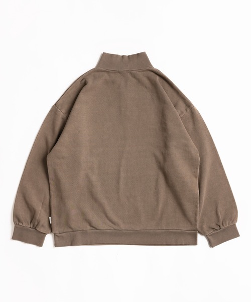 MUHET（ミュエータ）の「ハーフジップピグメントスウェット（スウェット・レディース・ブラック/ダークグリーン/ネイビー/ブラウン・MEDIUM/X-LARGE）」の15枚目の写真