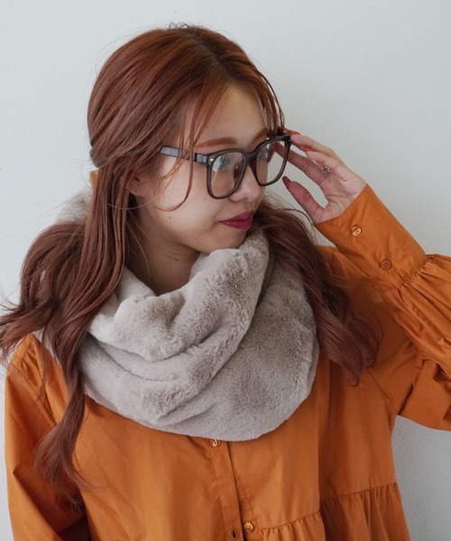 Port（ポート）の「【 Port / ポート 】 フェイクファー スヌード（ネックウォーマー/スヌード・レディース・ブラック/グレー/ブラウン/ベージュ・FREE）」の8枚目の写真