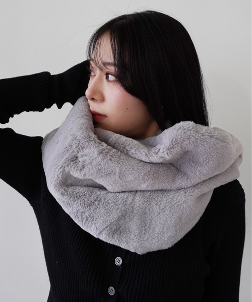 Port（ポート）の「【 Port / ポート 】 フェイクファー スヌード（ネックウォーマー/スヌード・レディース・ブラック/グレー/ブラウン/ベージュ・FREE）」の20枚目の写真