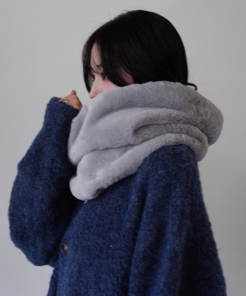 Port（ポート）の「【 Port / ポート 】 フェイクファー スヌード（ネックウォーマー/スヌード・レディース・ブラック/グレー/ブラウン/ベージュ・FREE）」の19枚目の写真