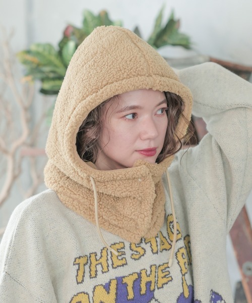 niko and（ニコアンド）の「オリジナルボアフード付きスヌード