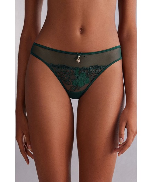 Intimissimi（インティミッシミ）の「Be Your Own Muse ブラジリアン