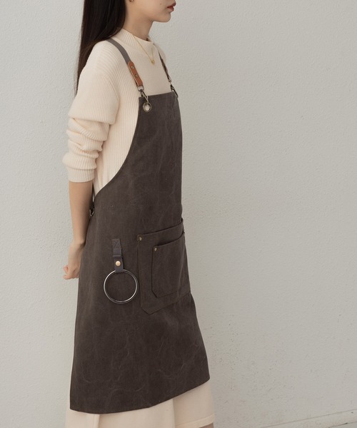 MAISON DE THERESE（メゾン ド テレーズ）の「ツールボックス ワークエプロン 男女兼用（エプロン・レディース・ブラウン/ネイビー/Off White/ブラック/グレー・FREE）」の8枚目の写真