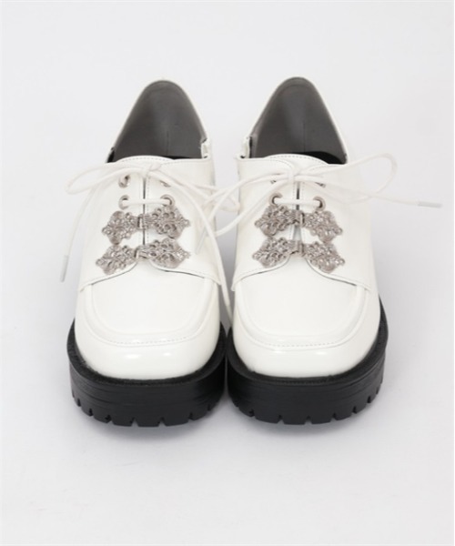 axes femme(アクシーズファム)の「チャイナ風モチーフシューズ(パンプス・レディース・ブラック/ホワイト・MEDIUM/LARGE)」の6枚目の写真