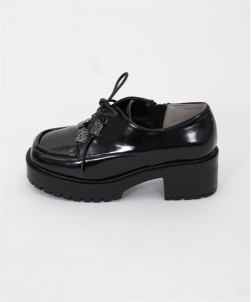 axes femme(アクシーズファム)の「チャイナ風モチーフシューズ(パンプス・レディース・ブラック/ホワイト・MEDIUM/LARGE)」の7枚目の写真