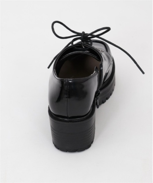 axes femme(アクシーズファム)の「チャイナ風モチーフシューズ(パンプス・レディース・ブラック/ホワイト・MEDIUM/LARGE)」の8枚目の写真