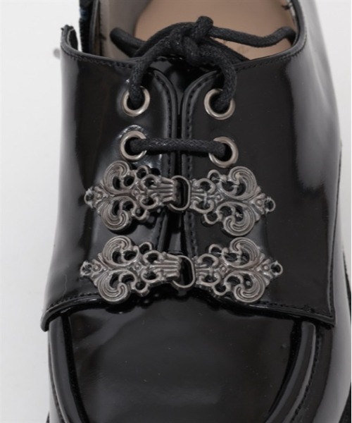 axes femme(アクシーズファム)の「チャイナ風モチーフシューズ(パンプス・レディース・ブラック/ホワイト・MEDIUM/LARGE)」の11枚目の写真