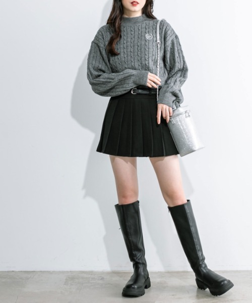 OLIVE des OLIVE（オリーブデオリーブ）の「ハイネックケーブルコンパクトトップス 1032050430（ニット/セーター・レディース・チャコールグレー/サックスブルー/オフホワイト/ブラック・FREE）」の17枚目の写真