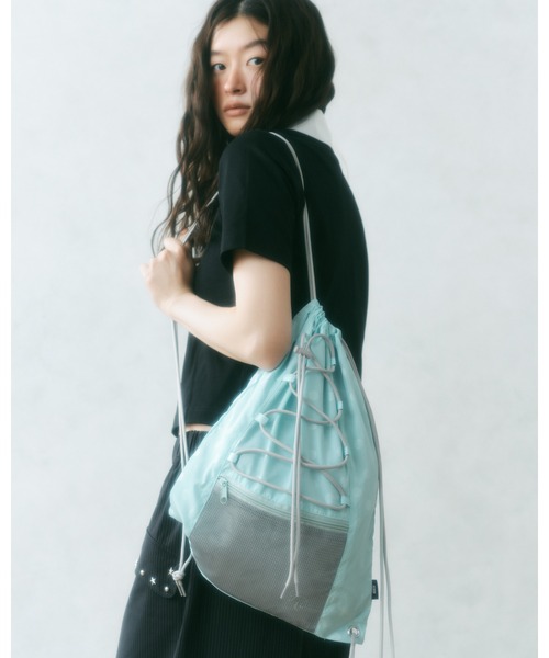 FCMM(エフシーエムエム)の「【日本限定】新色追加:NAP SACK/ナップサック(バックパック/リュック・レディース・ブラック/ホワイト/グレー/ライトブルー/その他/トップグレー・FREE)」の5枚目の写真