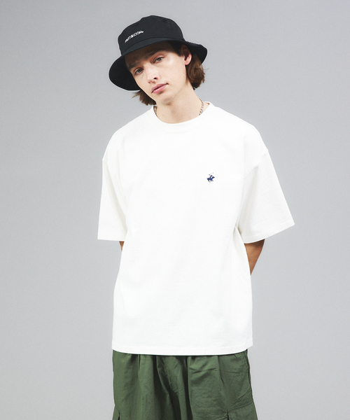 BEVERLY HILLS POLO CLUB（ビバリーヒルズポロクラブ）の「【BEVERLY HILLS POLO CLUB/ビバリーヒルズポロクラブ 】ヘビーウェイトオーバーサイズロゴ ワンポイント ビンテージ 鹿の子クルー半袖Tシャツ天竺クルーT（Tシャツ/カットソー・メンズ・ブラック/グレイッシュブルー/オフホワイト・M/L/XL）」の2枚目の写真