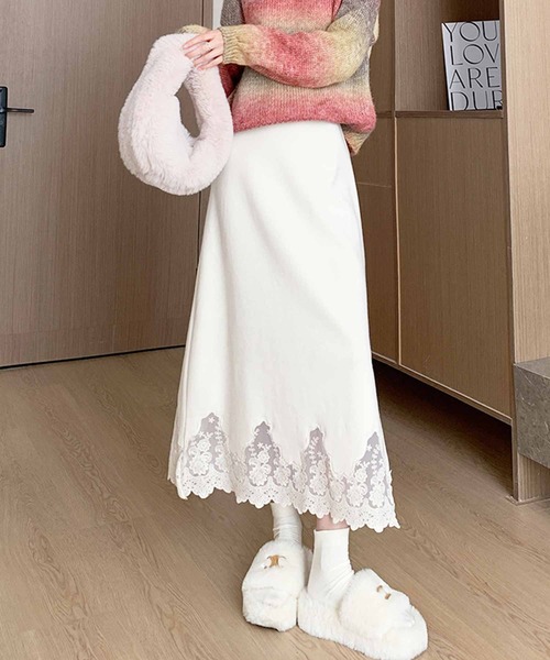 frunco(フランコ)の「裾レースニットスカート(スカート・レディース・ホワイト/ブラック・MEDIUM)」の6枚目の写真