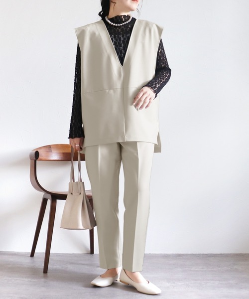 reca（レカ）の「Vネックベスト×テーパードパンツ2点セット（スーツセット・レディース・ブラック/サンドベージュ/グレー・S/M/L/XL）」の6枚目の写真