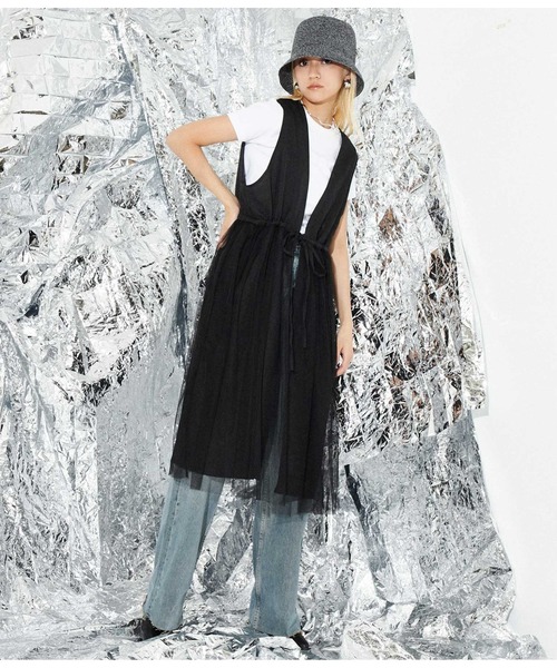 Settimissimo（セッティミッシモ）の「リネンタッチ 切替チュール ロングジレ ベスト（ベスト・レディース・ベージュ/ブラック・M）」の7枚目の写真