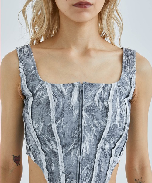 JOHN LAWRENCE SULLIVAN（ジョンローレンスサリバン）の「【JOHN LAWRENCE SULLIVAN/ジョンローレンスサリバン】STRETCH JACQUARD BUSTIER TOP（その他トップス・レディース・グレー・XS）」の3枚目の写真