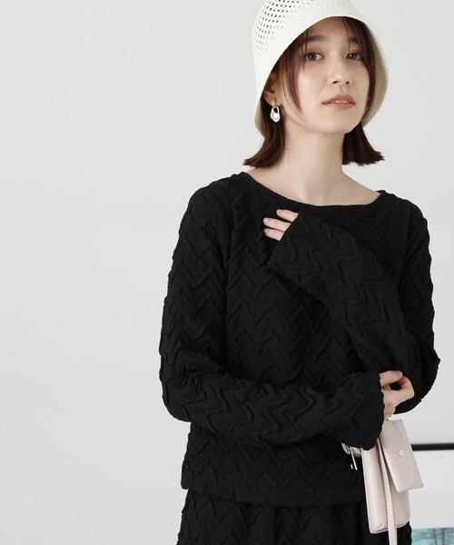 N.（N. Natural Beauty Basic）（エヌエヌナチュラルビューティーベーシック）の「◆【セットアップ対応】ふくれジャガードブラウス（シャツ/ブラウス・レディース・クリーム/ブラック・MEDIUM）」の9枚目の写真