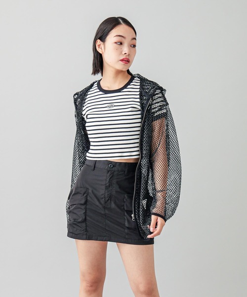 X-girl(エックスガール)の「OVAL LOGO S/S TOP(Tシャツ/カットソー・レディース・マルチ/ブラック/ホワイト/ブラウン・S/M)」の11枚目の写真