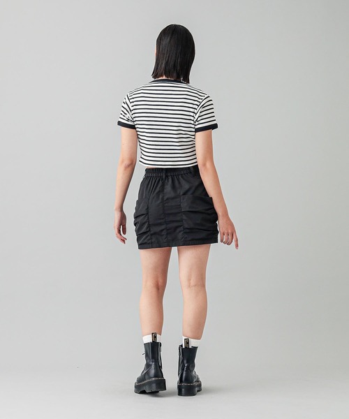 X-girl(エックスガール)の「OVAL LOGO S/S TOP(Tシャツ/カットソー・レディース・マルチ/ブラック/ホワイト/ブラウン・S/M)」の9枚目の写真