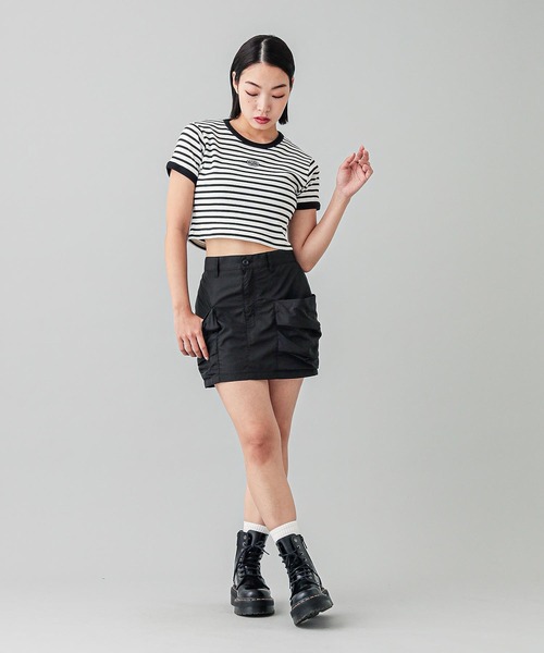 X-girl(エックスガール)の「OVAL LOGO S/S TOP(Tシャツ/カットソー・レディース・マルチ/ブラック/ホワイト/ブラウン・S/M)」の7枚目の写真