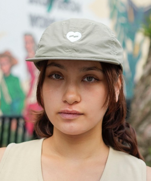 BANKS(バンクス)の「CAP/BANKS JOURNAL(バンクスジャーナル)ハートモチーフロゴツイルキャップ(キャップ・メンズ・ベージュ/グリーン系その他5/ブラック・FREE)」の12枚目の写真