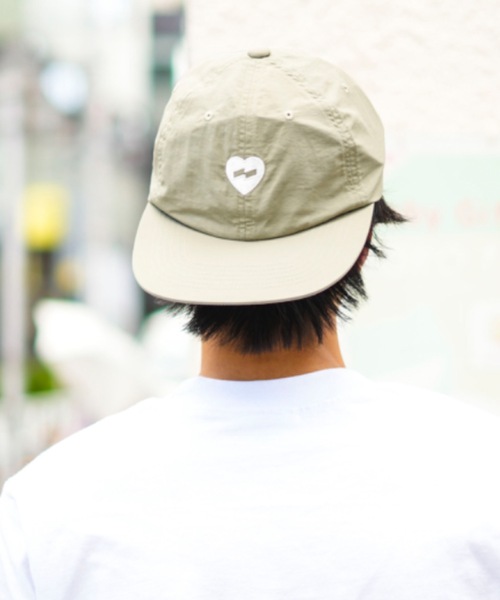 BANKS(バンクス)の「CAP/BANKS JOURNAL(バンクスジャーナル)ハートモチーフロゴツイルキャップ(キャップ・メンズ・ベージュ/グリーン系その他5/ブラック・FREE)」の4枚目の写真