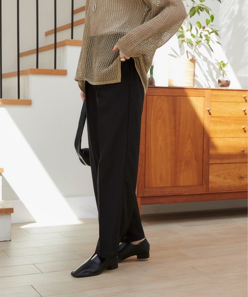 ANGIE(アンジー)の「フレンチリネンストレートパンツ(その他パンツ・レディース・ブラウン/ブラック/ベージュ・FREE)」の17枚目の写真