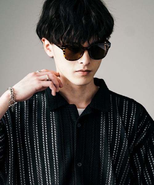 Rocky Monroe(ロッキーモンロー)の「ウェリントンクリア/カラーレンズサングラス(サングラス・メンズ・B/A/H/C/N/M/J/I/G/F/E/D/K/L・FREE)」の2枚目の写真